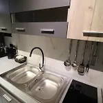 Tia Lelcaj Apartment *
